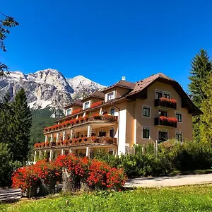 Boutique Blu 4* Cortina dʼAmpezzo