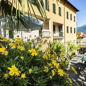 Lauro 3*, Gravedona Italien