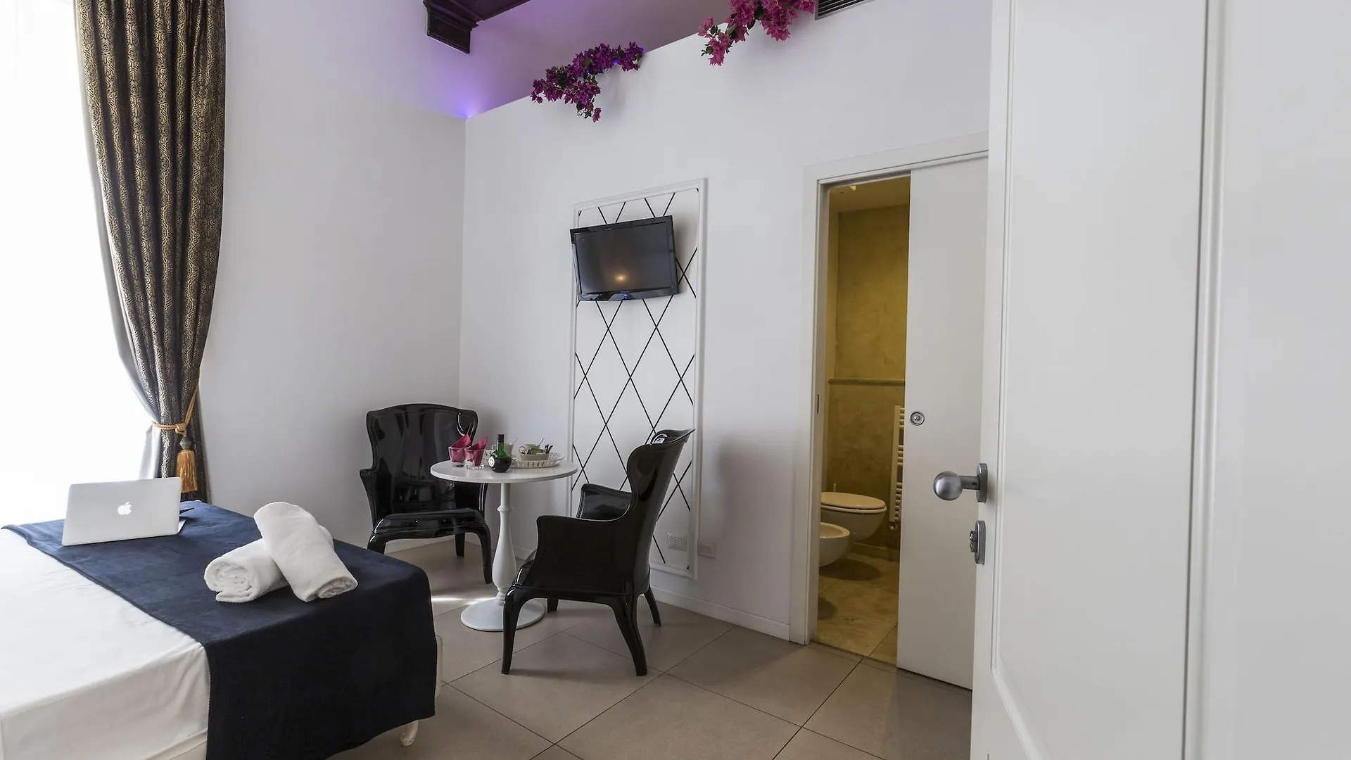 ***  Boutique Hotel La Casa Di Morfeo Floransa İtalya